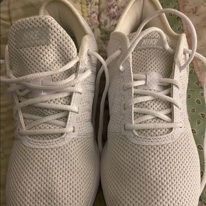 White Nike NWOT never worn